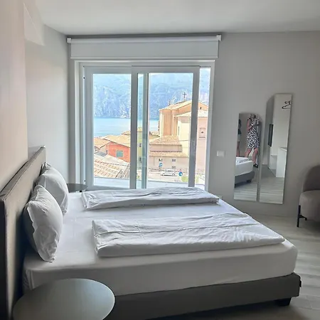 Diana Hotel