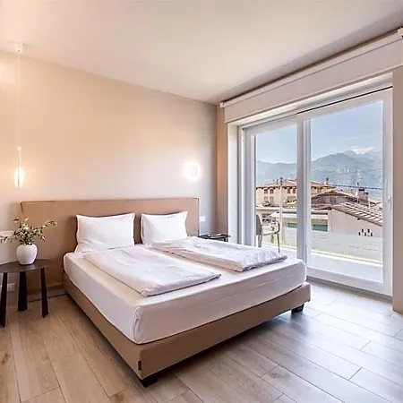 Hotel Diana