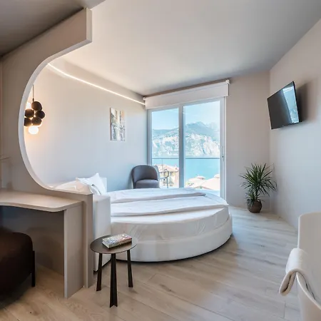 Diana Hotel 3*