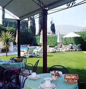 Hotel Diana 3*