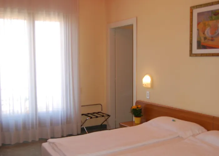 Diana Hotel