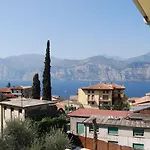 Diana Hotel