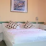 Hotel Diana