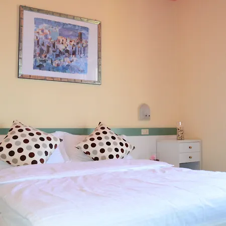 فندق Diana مالتشيزينيه